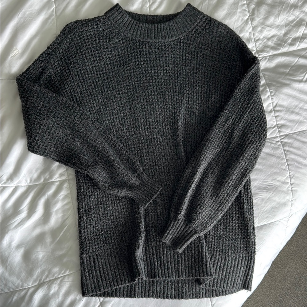 American Eagle Outfitters Black Crewneck Sweater with Ribbed Texture